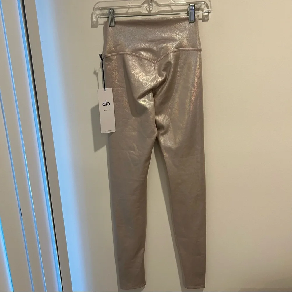 NWT RARE Alo Yoga Foil Airlift High-Waist Elongated Legging Pink Blossom Foil